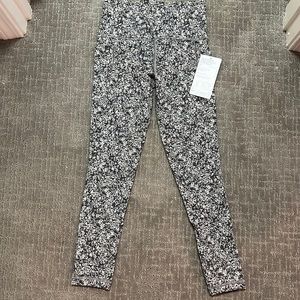 Athleta leggings - never worn!